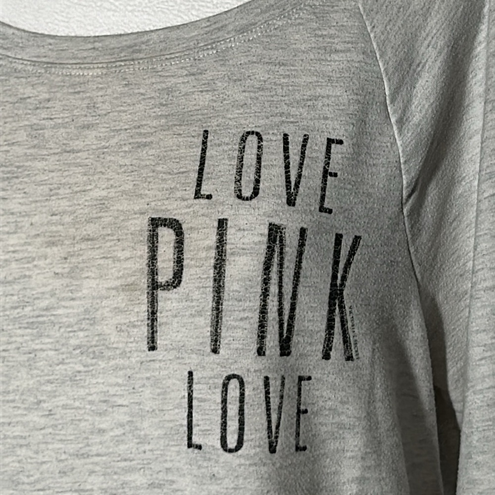 Love Pink Victoria’s Secret sweatshirt super soft